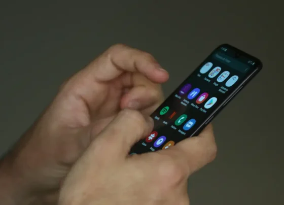 STF marca para novembro julgamento sobre redes sociais no Brasil