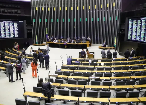 Câmara aprova urgência de texto sobre impostos da reforma tributária