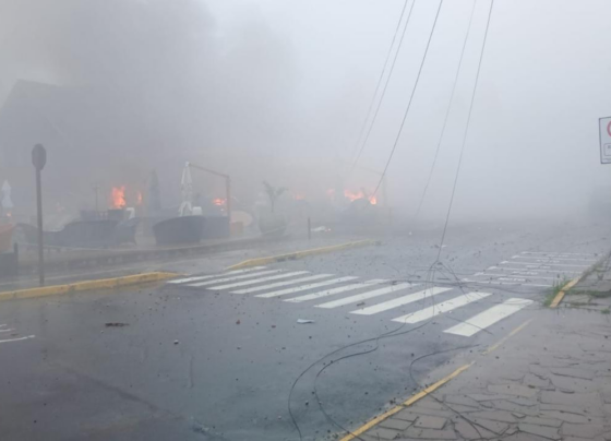 Avião cai em Gramado (RS)