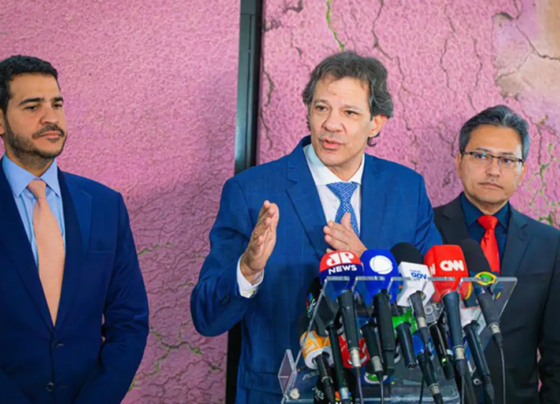 Fernando Haddad fala sobre medida provisória do Pix