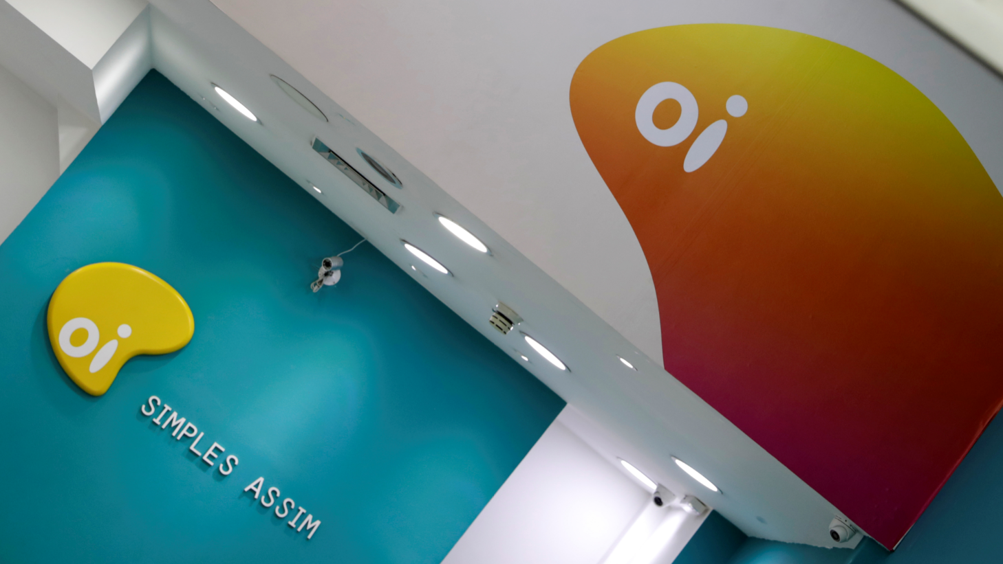 Oi retira redes de cobre de telefonia, que serão vendidas como sucata