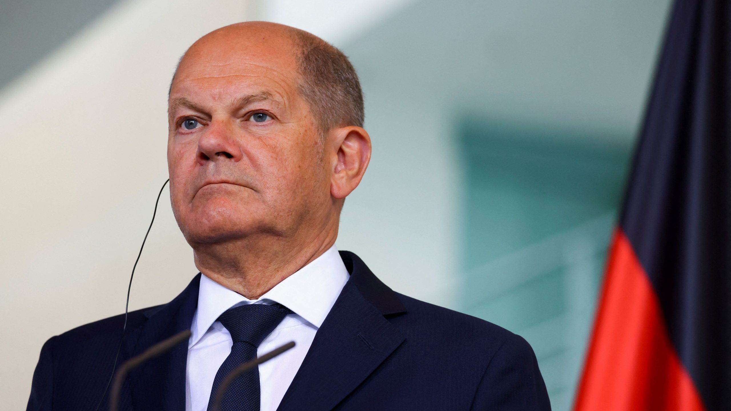 UE está pronta para responder a tarifas dos EUA, diz Scholz