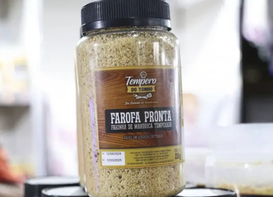 Pote de farofa