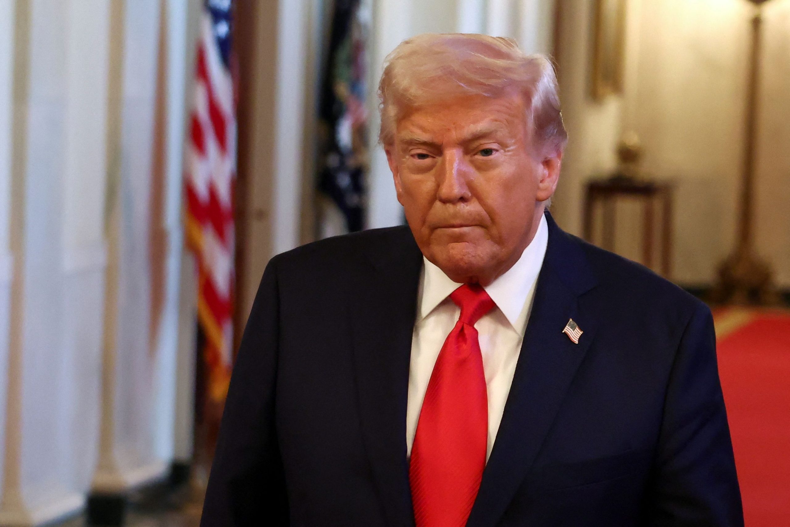 Trump tem poder para demitir o presidente do Fed? Entenda