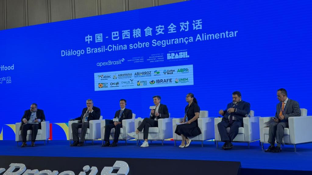 Articulações de Mato Grosso para venda de DDG para a China começaram em abril