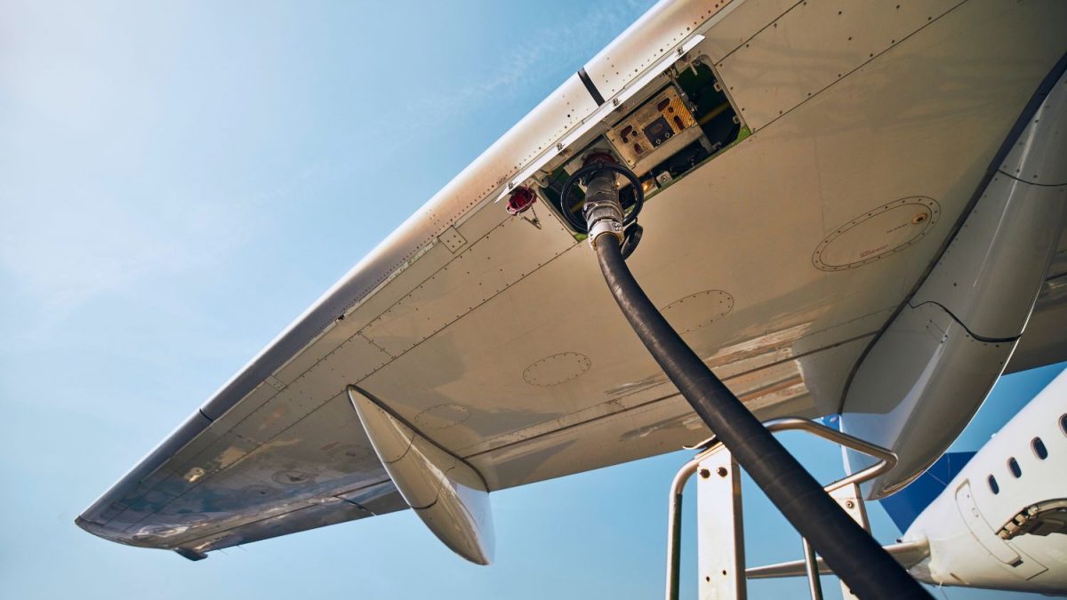 Chinesa Envision Investirá US$ 1 Bi em Biocombustível para Aviões