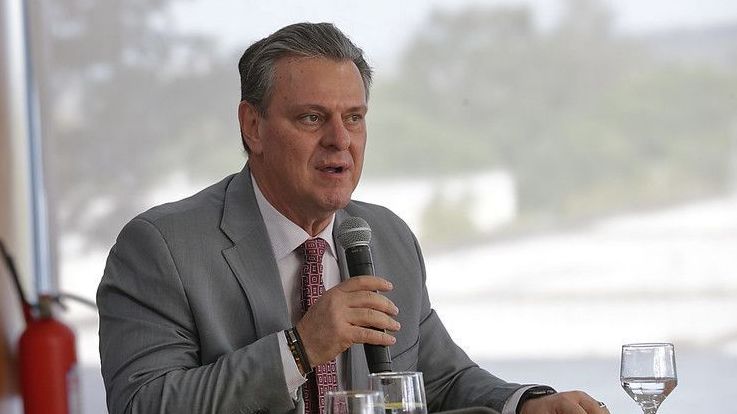 É possível retomar as exportações de frango à China em 60 dias, diz Fávaro