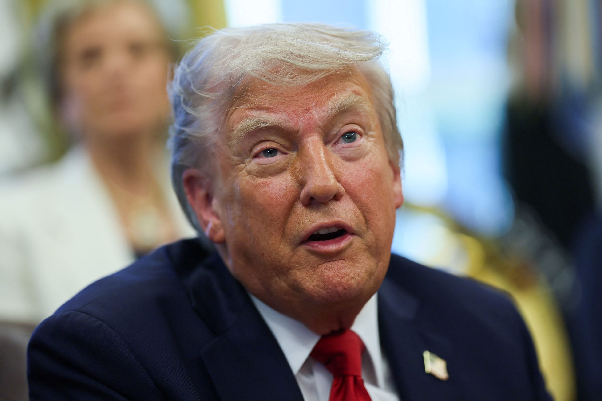 Trump critica chair do Fed após decisão de manter taxa de juros