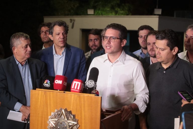 Governo decide substituir decreto que aumentou IOF