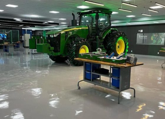 Senai John Deere capacitação profissional