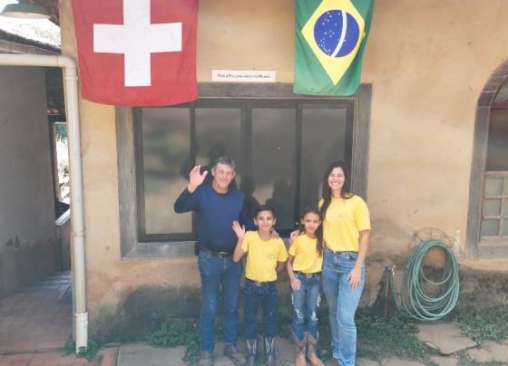 o fundo de uma casa,