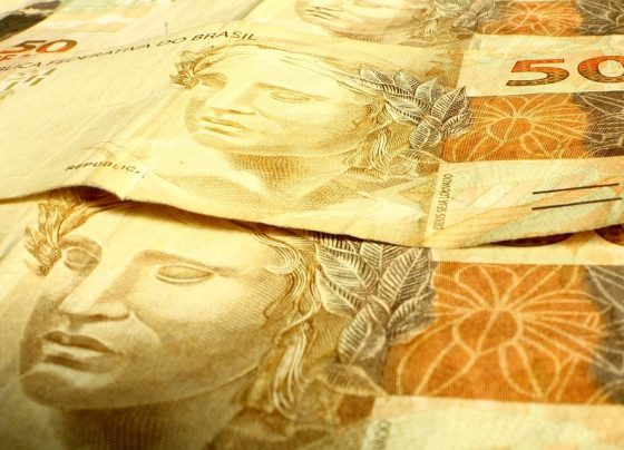 notas de real auxílio emergencial