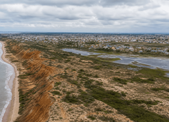 Estudo da UFF aponta instabilidade em 25% da zona costeira no norte fluminense