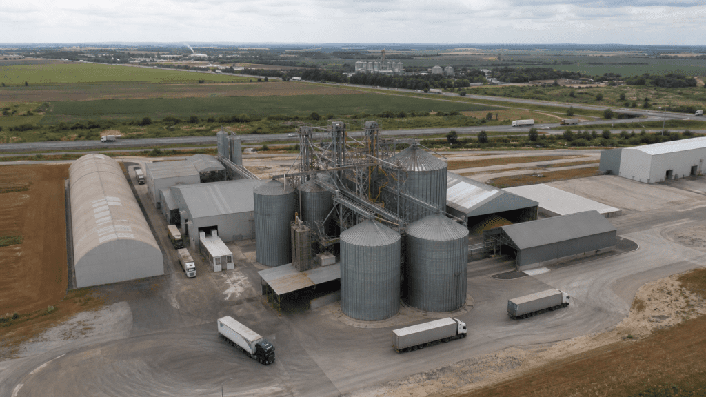Conab e BNDES firmam acordo para estudos sobre abastecimento alimentar