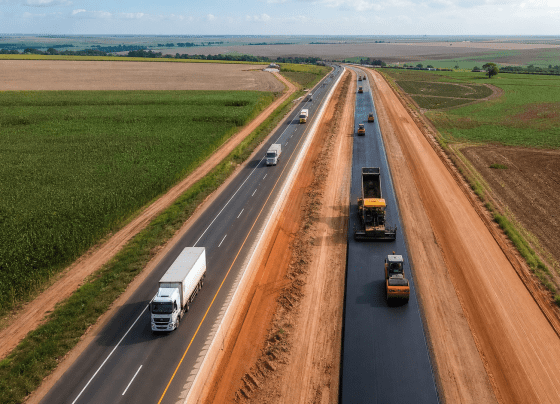 Ministro cita R$ 240 bilhões contratados em obras rodoviárias em três anos